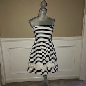 NWT Strapless dress